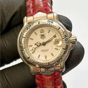 TAG Heuer 6000 Professional WH1311 White Dial Date Silver SS Ladies’ 28mm Watch